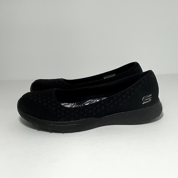 SKECHERS - SLIP-ON FLATS WOMENS SIZE: 6.5 - Picture 9 of 13